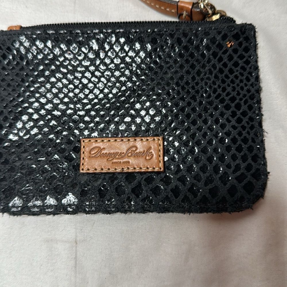 Dooney And Bourke Leather Black Python Wristlet. - Picture 2 of 6